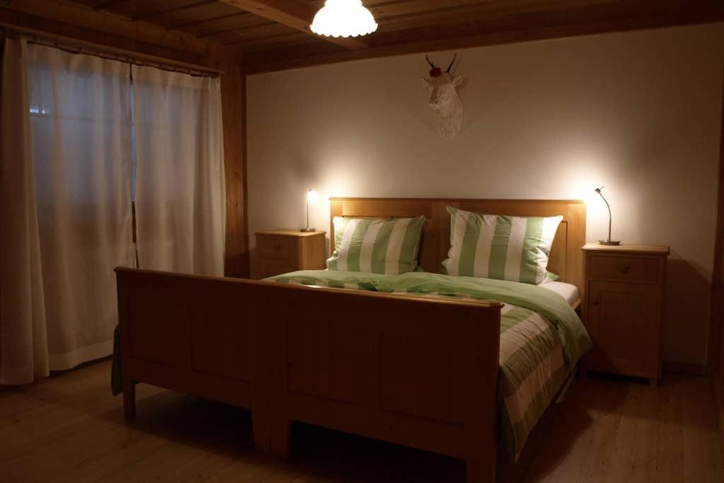 Grosszugige Ferienwohnung Am Kloster Kirchzarten Exterior photo